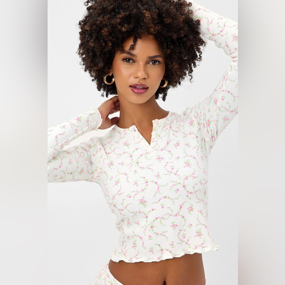 Frankie’s bikinis Daylily waffle top